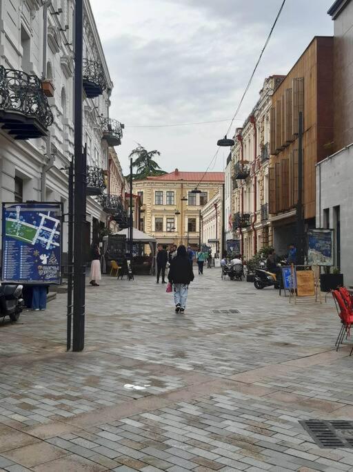 Romanticatbilisi Tbilisi Exterior foto